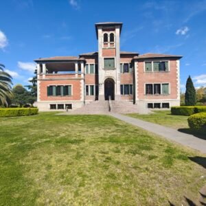 Edificio Servente – Conservatorio Gilardo Gilardi